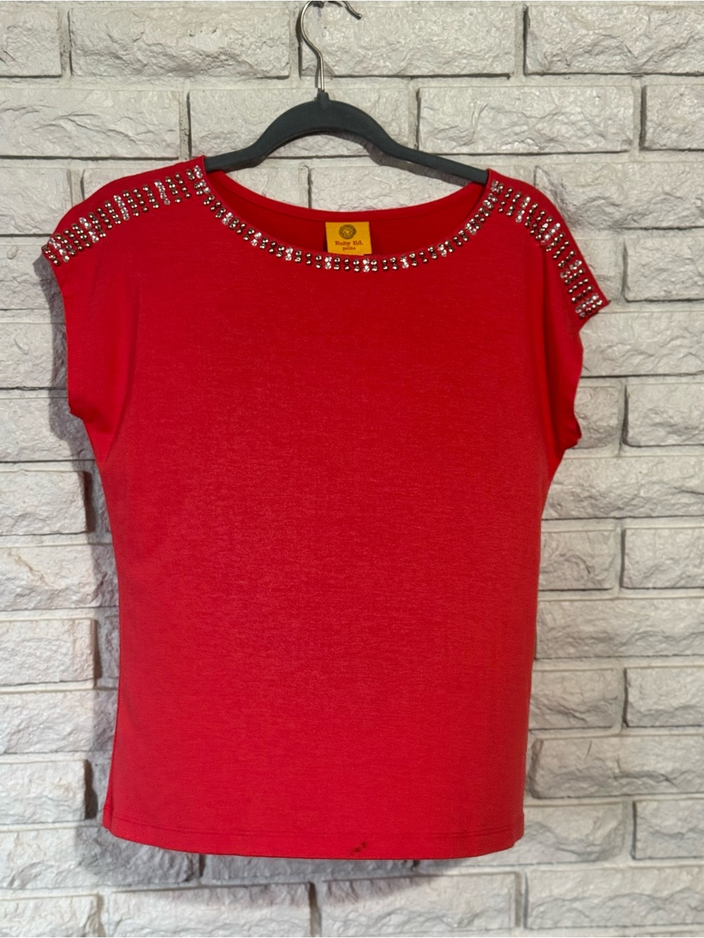 Ruby Rd. Petite Embellished Red Scoop Neck Top - Size PS